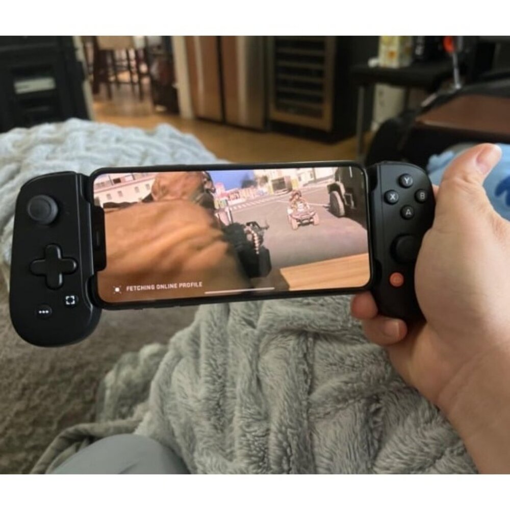 One Mobile Gaming Controller for Android and iPhone 15 Series (USB-C)